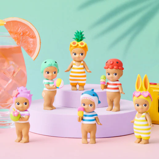 Sonny Angel Summer Vacation: Sun Kissed Style