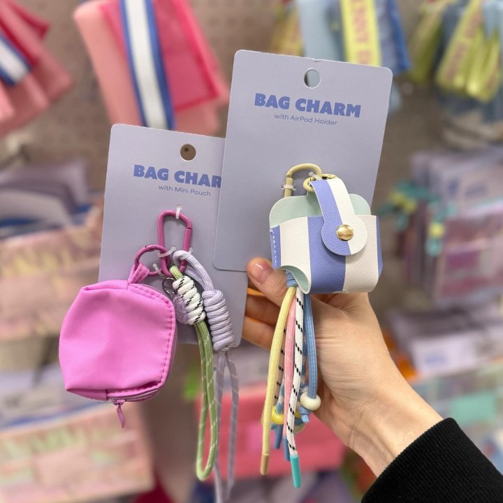 TwelveNYC Keychain - Airpod Case