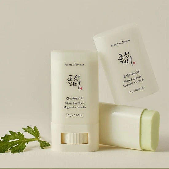 Matte Sun Stick Mugwort + Camilia SPF50 PA++++