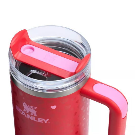 The Quencher H2.0 FlowState™ Tumbler - Ruby Hearts