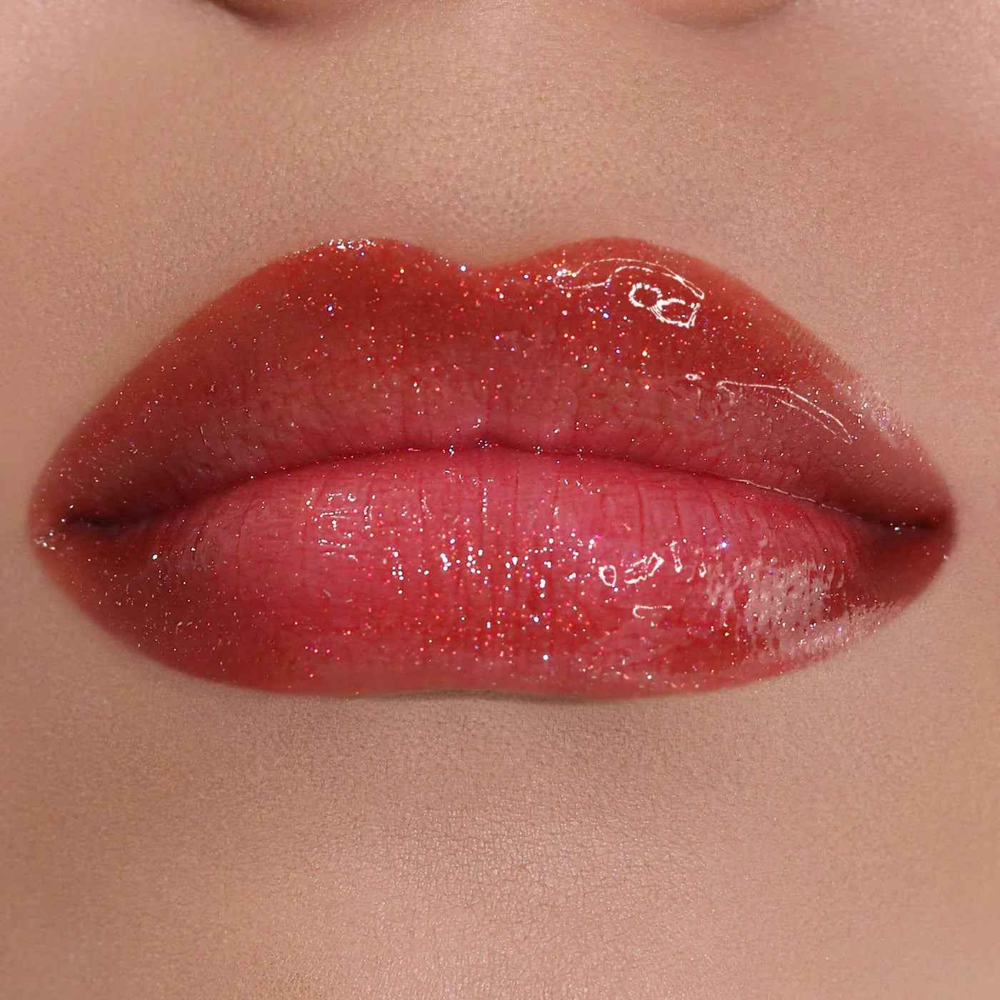 Simplicity Moisture Lip Gloss