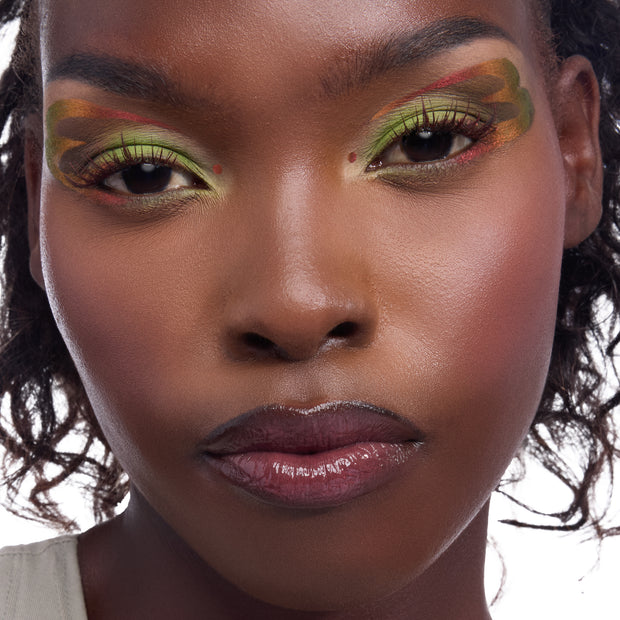 Dragon’s Keep Multichrome Eyeliner + Mascara Kit | PREVENTA