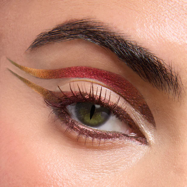 Dragon’s Keep Multichrome Eyeliner + Mascara Kit | PREVENTA