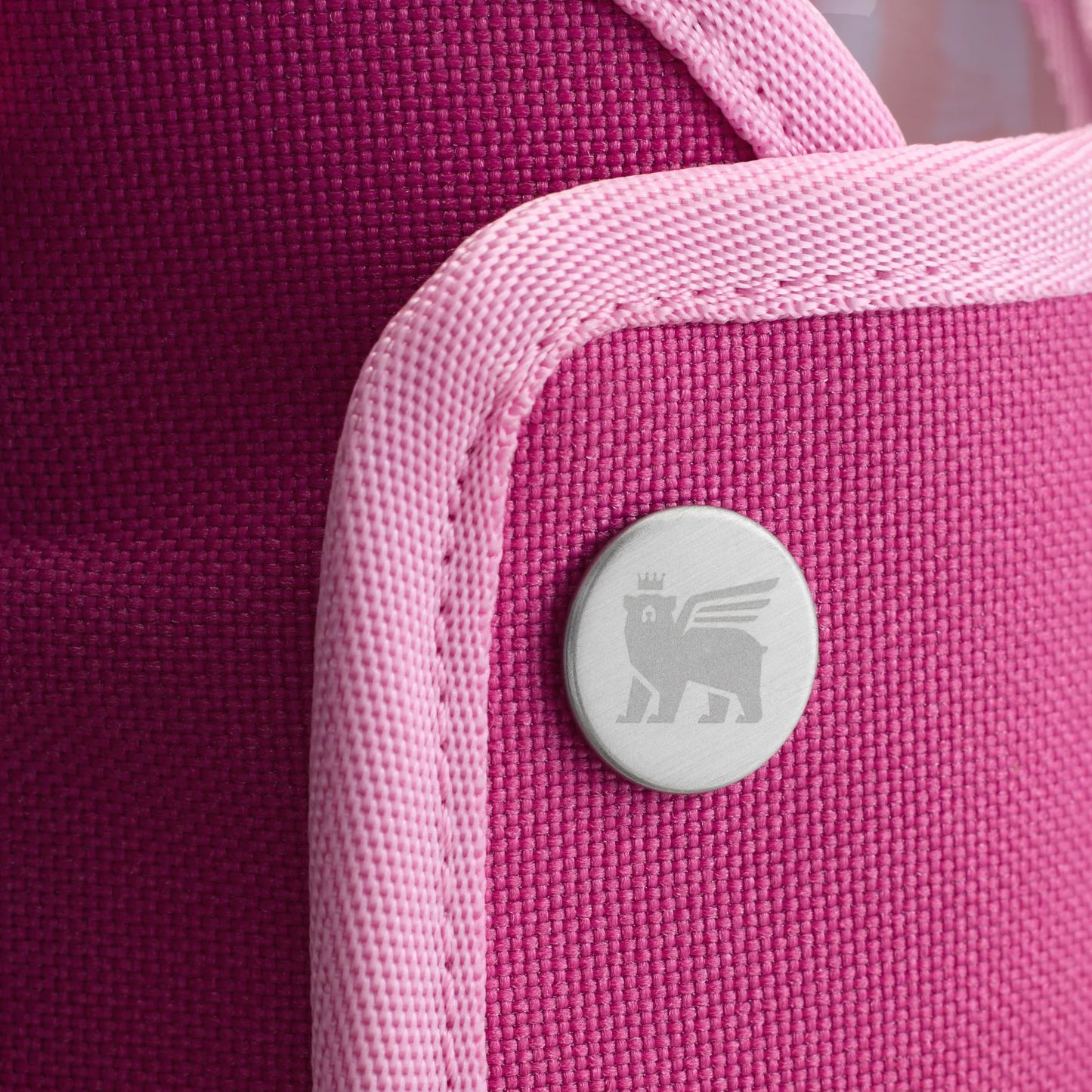 The All Day 40 Oz Quencher Carry-All - Fuchsia