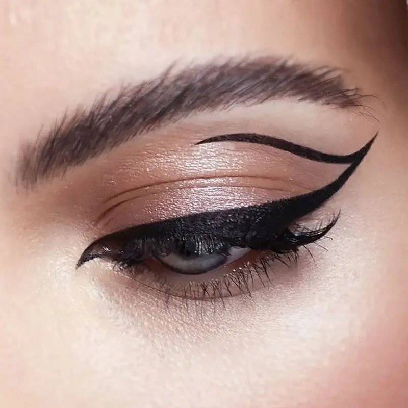 AMC Eyeliner Gel 77