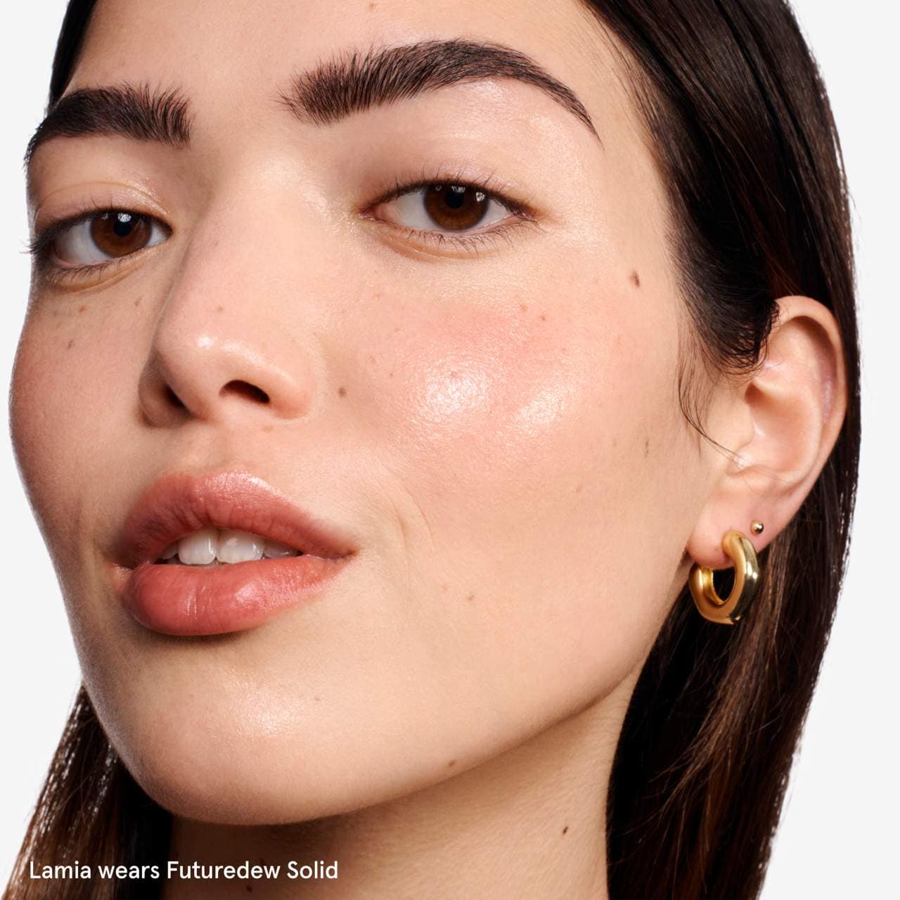 Futuredew Solid Oil-Serum Illuminator | PREVENTA