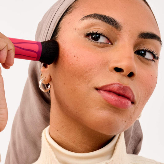 Hoola WaveMaker Bronzer Brush | PREVENTA