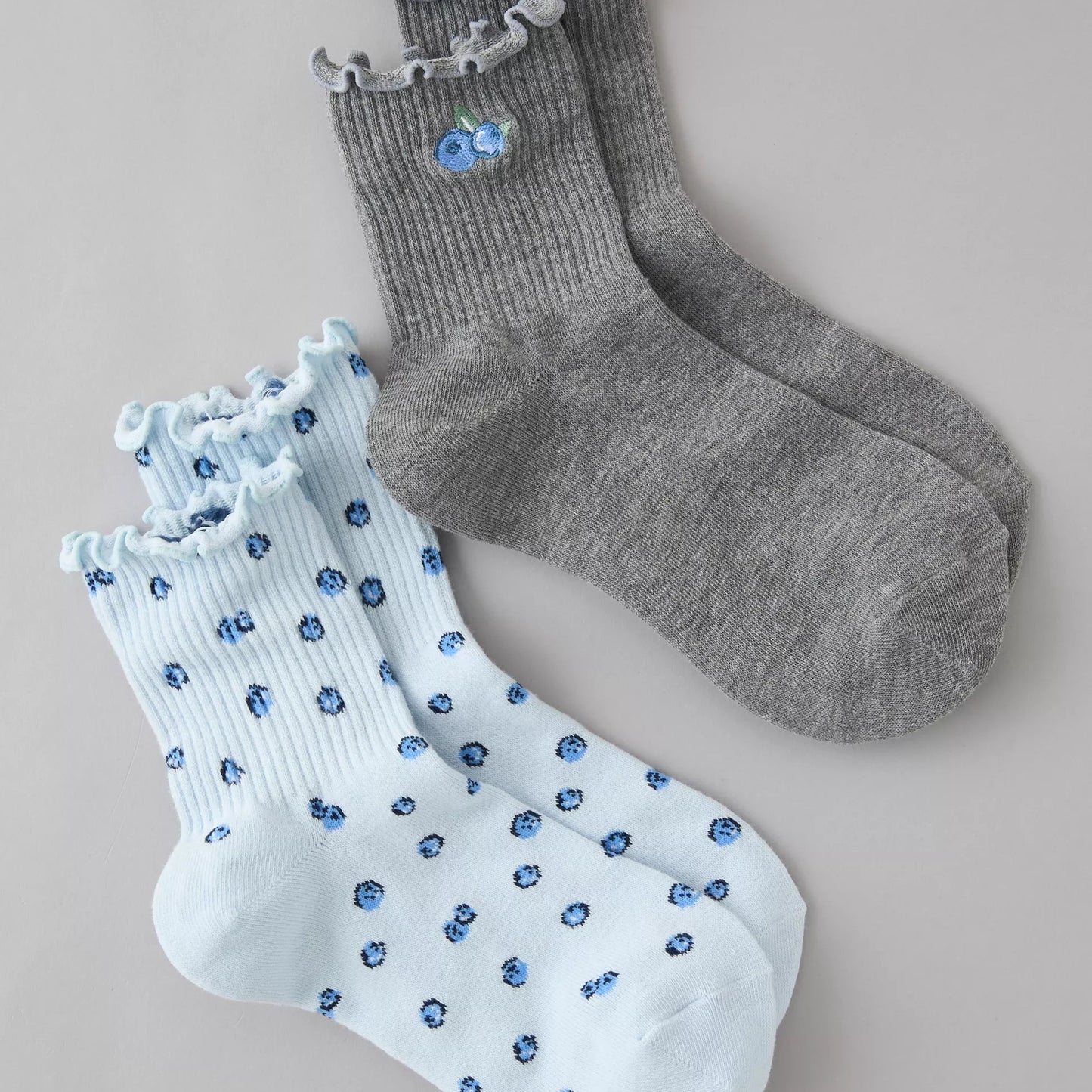 AE Fruit Ruffled Cropped Crew Socks 2-Pack - Blue | PREVENTA