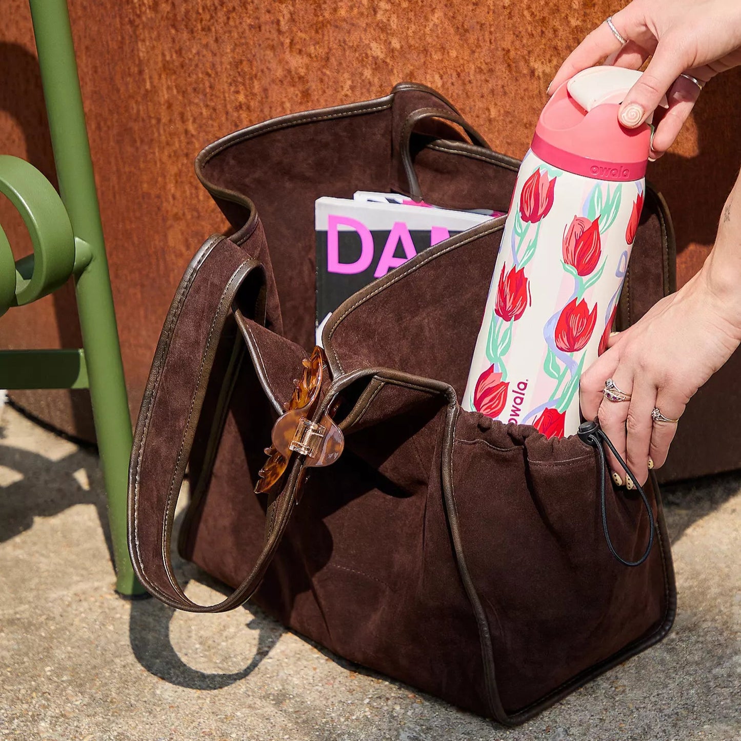 FreeSip® UO-Exclusive 32oz - Tulip Bouquet