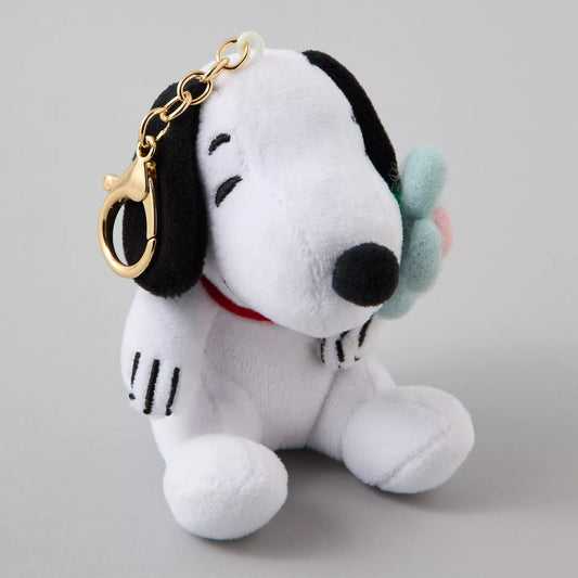 AE Snoopy Flower Bag Charm | PREVENTA