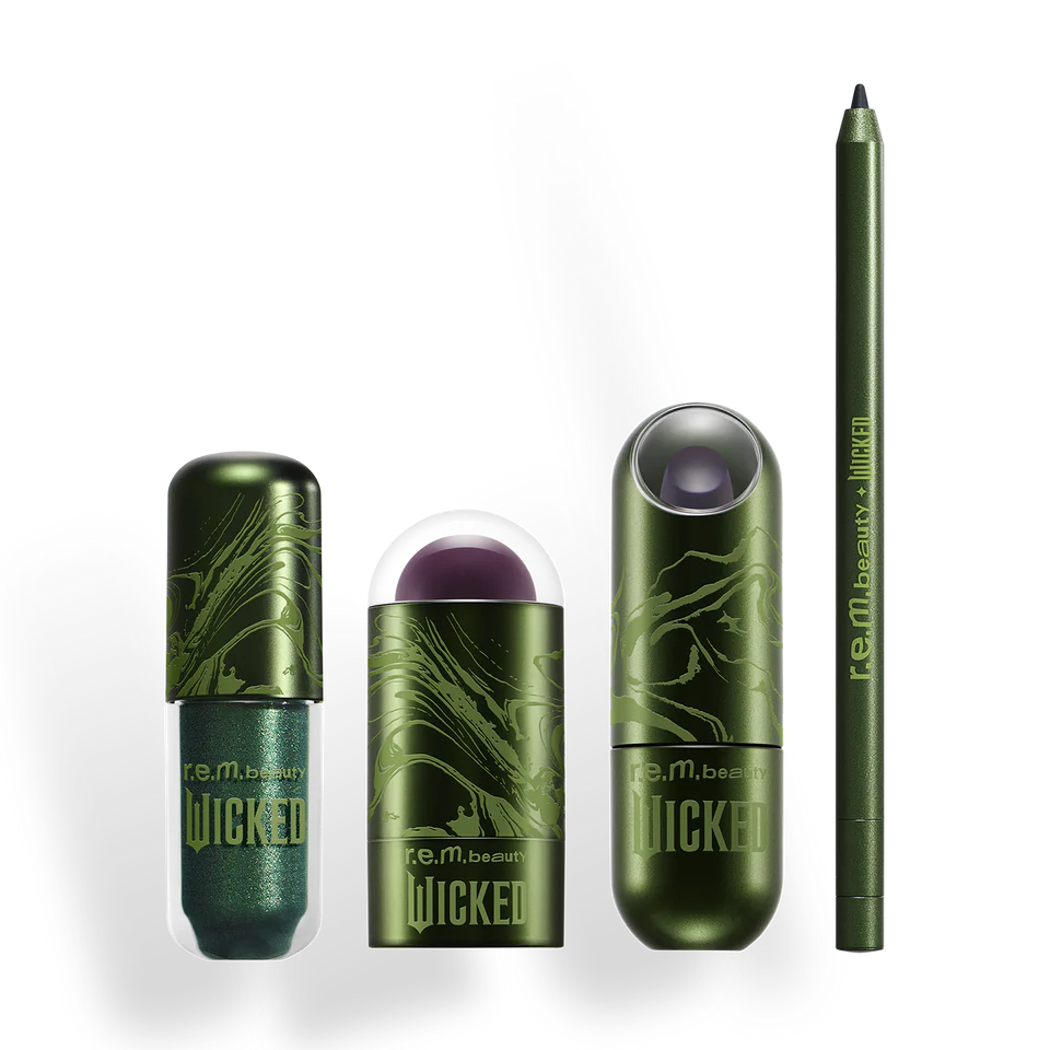r.e.m. Beauty x Wicked Elphaba Makeup Set | PREVENTA