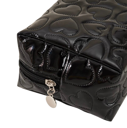 Corazones Negra Makeup Bag