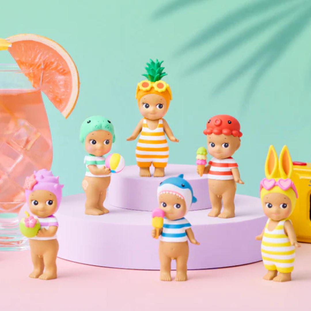 Sonny Angel Summer Vacation: Sun Kissed Style