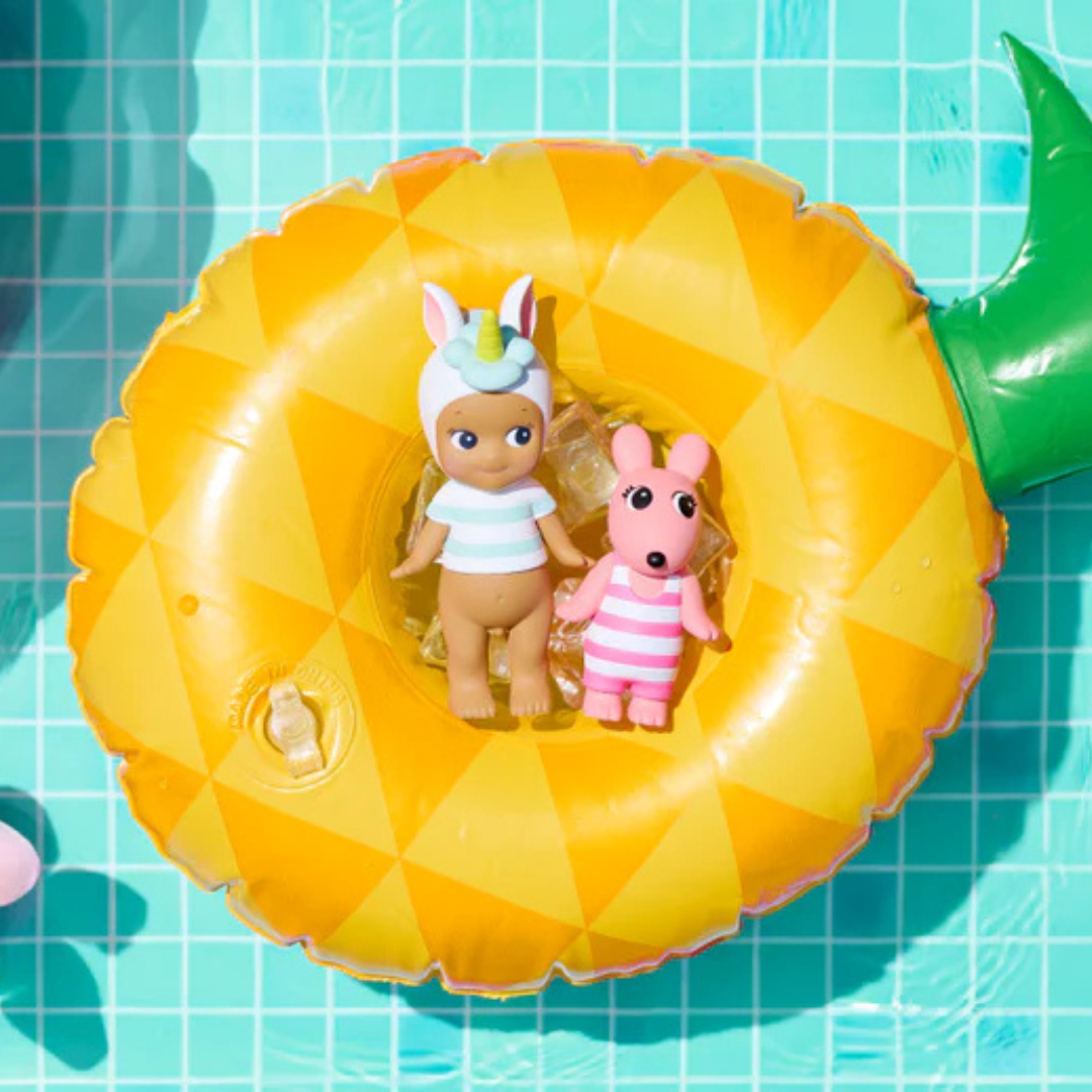 Sonny Angel Summer Vacation: Sun Kissed Style
