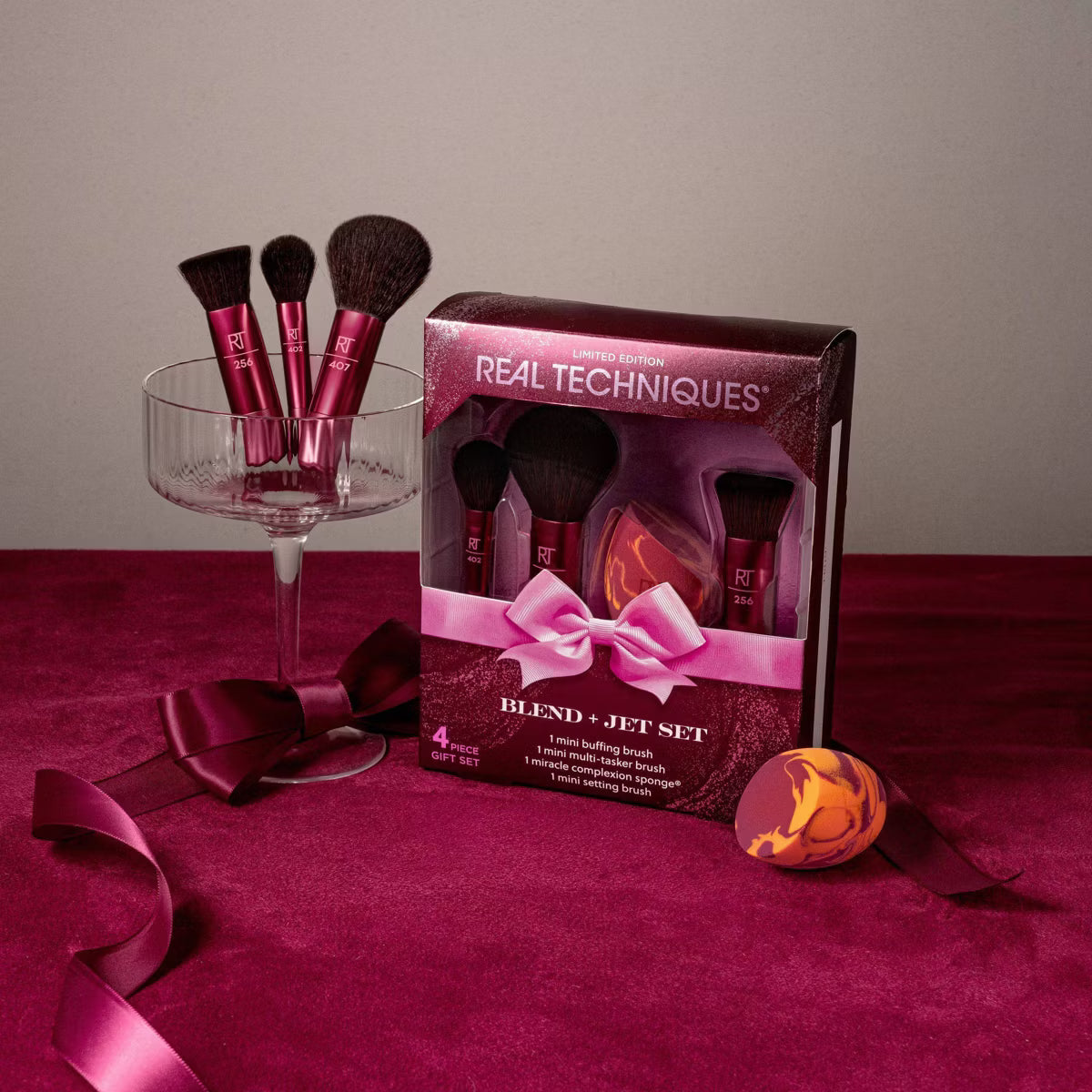 Mini Make Up Brush And Sponge Gift Set