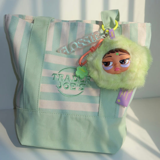 Tote + Dollface Flossie