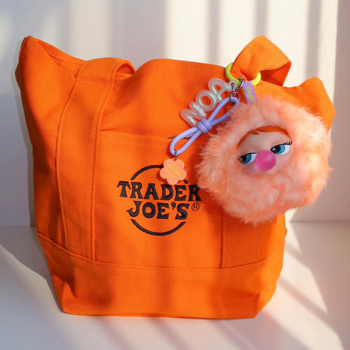 Tote + Dollface Noa