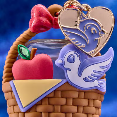 Snow White Basket PocketBac Holder