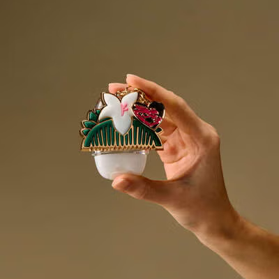 Mulan Flower Comb PocketBac Holder