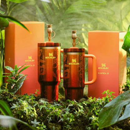 The Stanley 1913 x KAROL G Quencher® H2.0 Flowstate™ Tumbler | PREVENTA