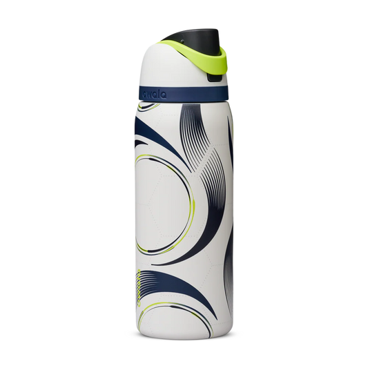 FreeSip® Soccer 32oz - Steel The Ball