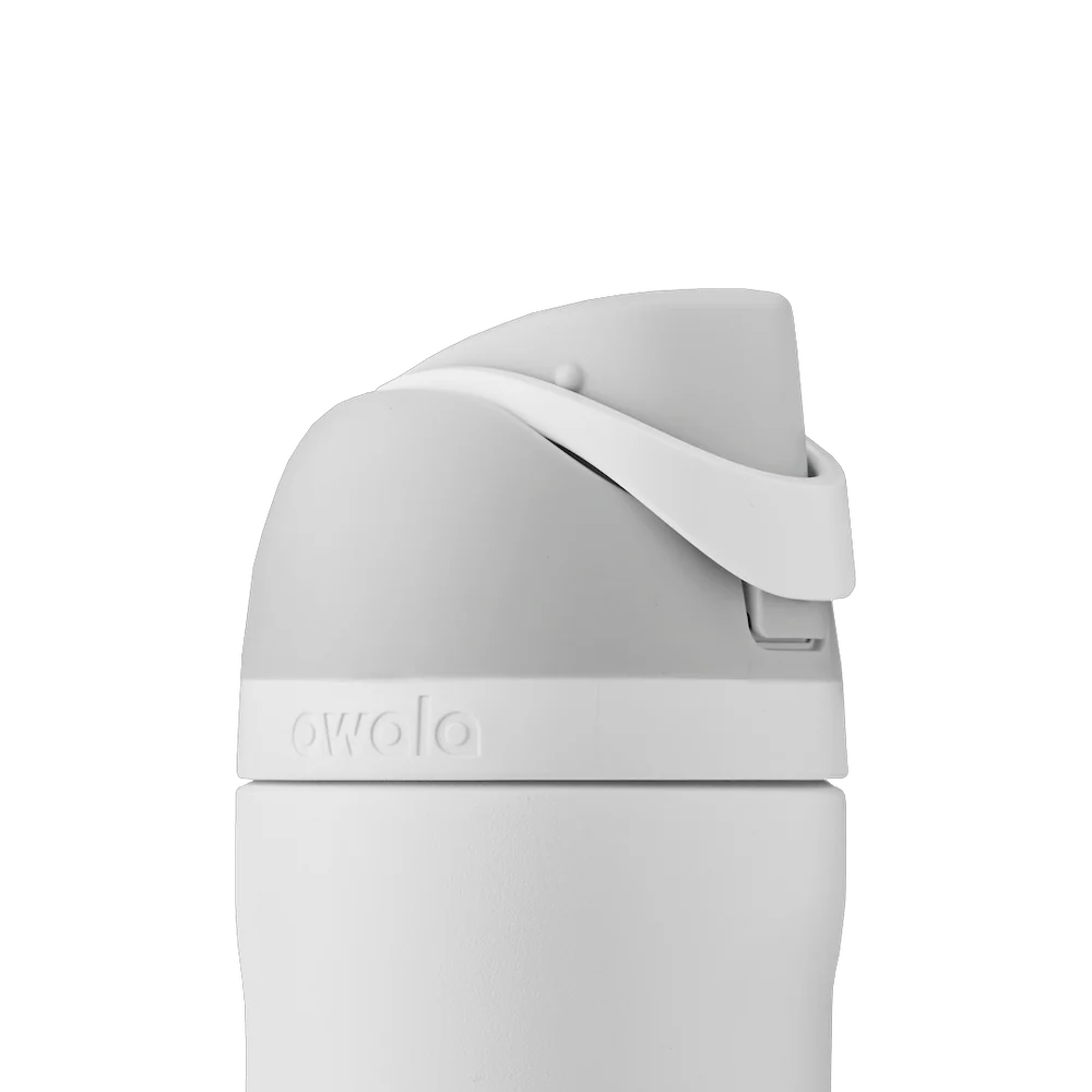 FreeSip® 24oz - Shy Marshmallow