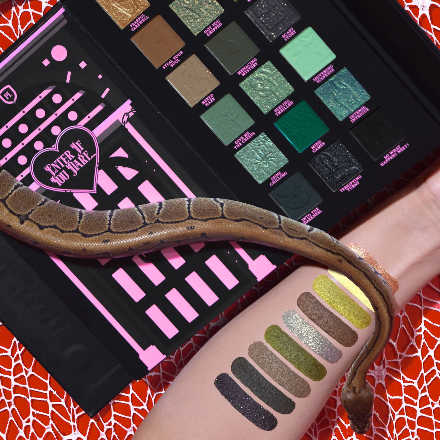 Scary Tale Ending Halloween Palette | PREVENTA
